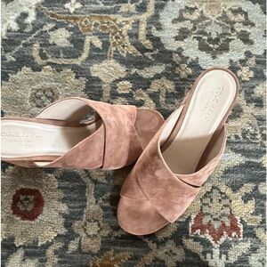 Suede Cole Haan size 6B, never worn